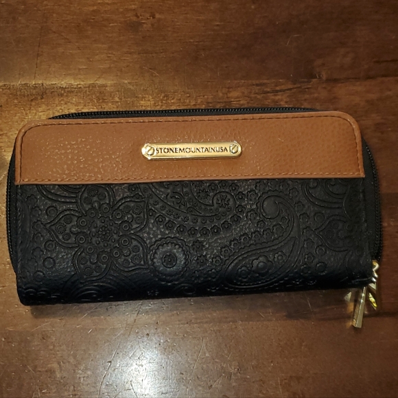 Stone Mountain Accessories Bags Stone Mountain Usa Black And Brown